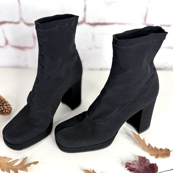 ENZO ANGIOLINI Size 6 Black Nylon Sock Ankle Boots Chunky Heels feels like 6.5 - Picture 11 of 15